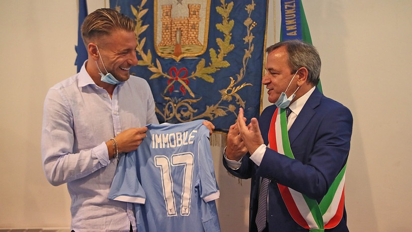 Lazio, Immobile celebrato a Torre Annunziata dal sindaco