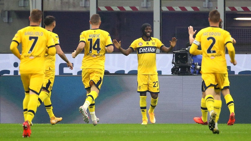 Gervinho show non basta al Parma: l'Inter acciuffa il 2-2