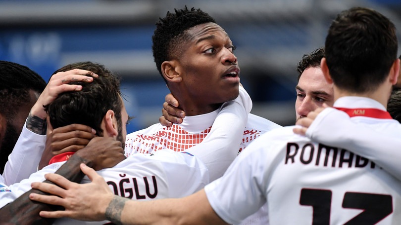 Flash Leao: gol da record! Il Milan stende il Sassuolo e resta in vetta