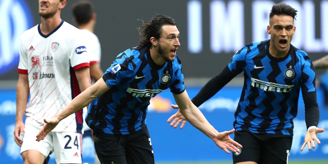 L'Inter non sbaglia, Cagliari ko: Darmian lancia Conte e Milan a -11