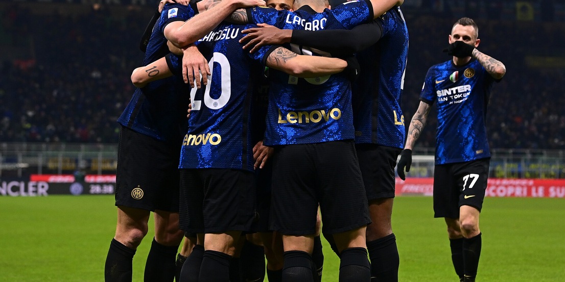 Spettacolo Inter, Cagliari ko: doppietta di Lautaro, Inzaghi sorride