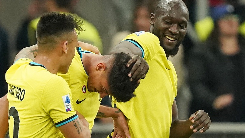 Doppio Lukaku, Lautaro e autogol di Ruan: l'Inter batte 4-2 il Sassuolo