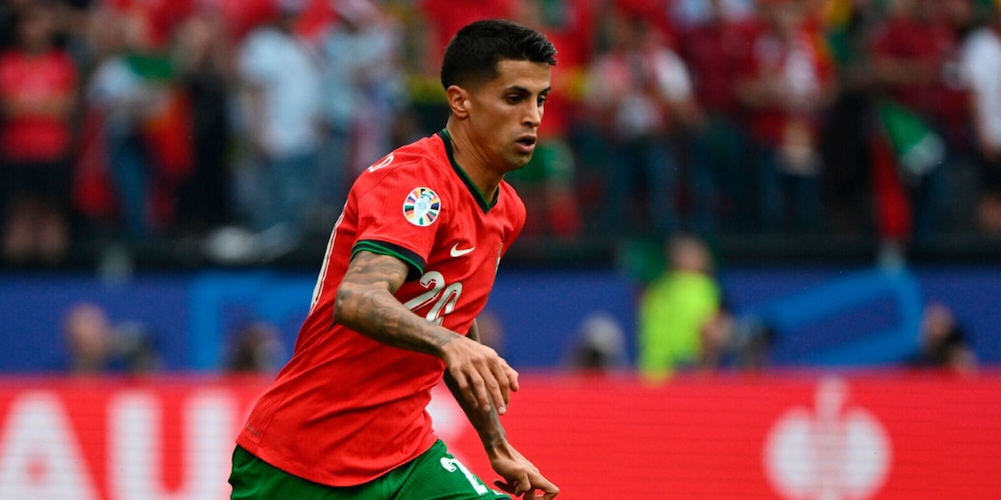 "Cancelo, no al ritorno alla Juve: la volontà è chiara" "Cancelo, no al ritorno alla Juve: la volontà è chiara"