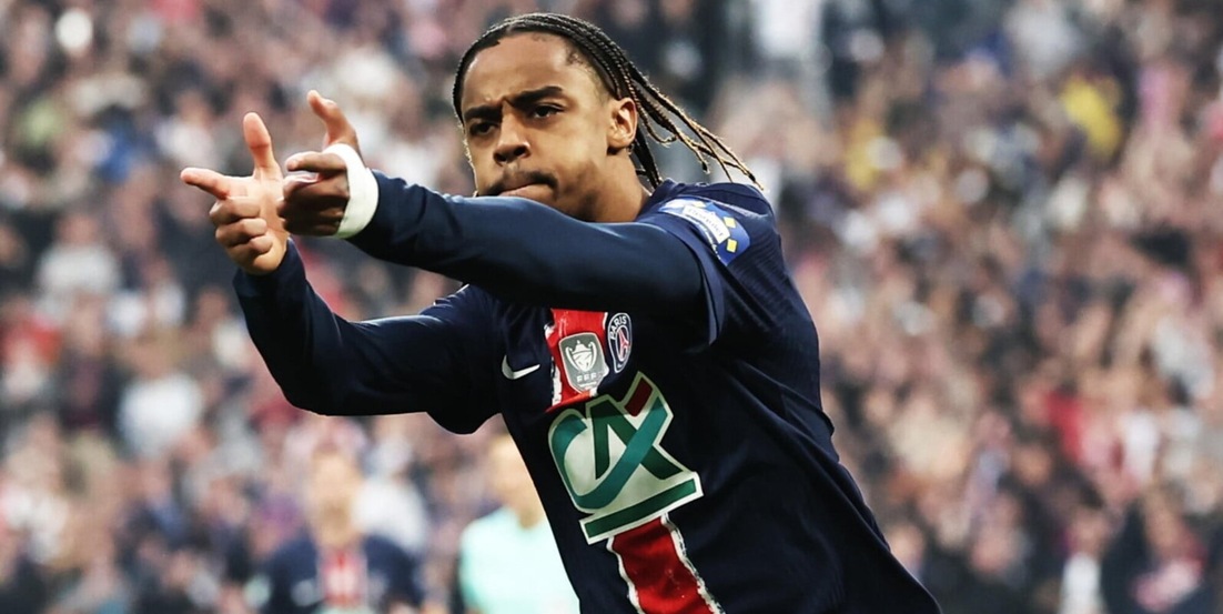 Psg scatenato, alza la Coppa di Francia: Barcola e Hakimi avvertono l'Inter