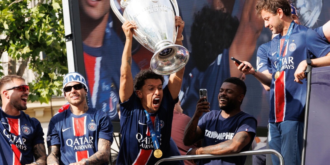 Psg, delirio Champions: a Parigi festa senza un domani
