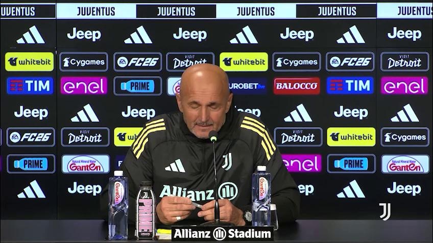 Spalletti: "I ritiri sono una fatica in più" Spalletti: "I ritiri sono una fatica in più"