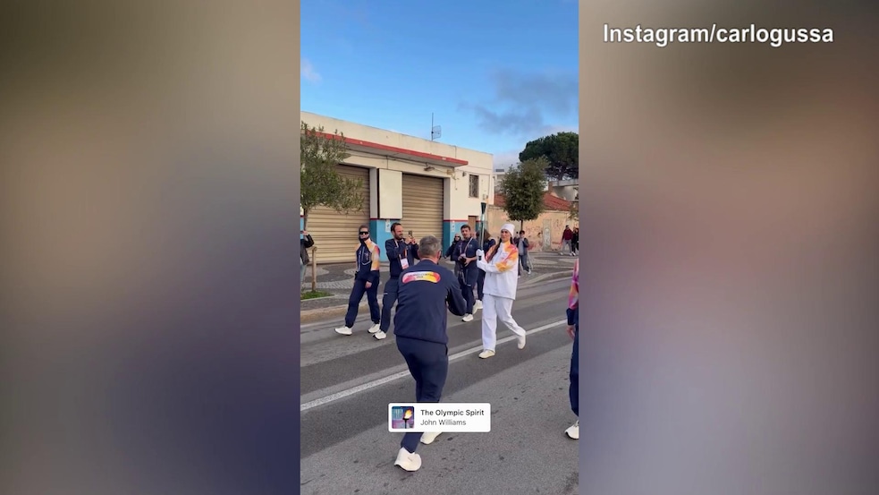 Milano-Cortina 2026, Fiamma Olimpica a Olbia con Melissa Satta