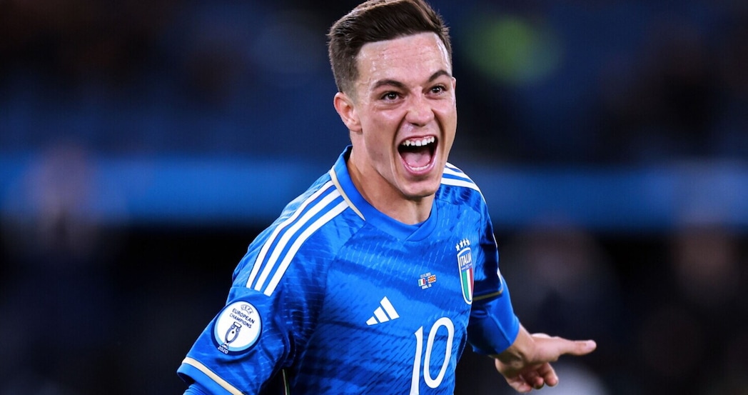 Roma, Raspadori sognando Zirkzee e Beto. Lazio, Insigne e Flamengo respinto per Castellanos