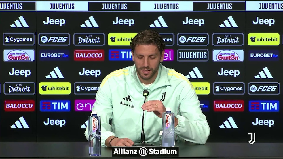 Locatelli: "Un sogno giocare nella Juve, contento del rinnovo"