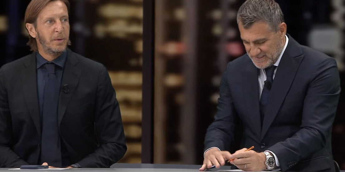 “L'ho scritto qui”: Vieri resiste, poi cede a Diletta Leotta. Il nome del prossimo attaccante Juve