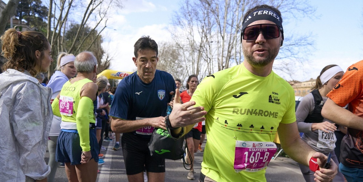 Run Rome The Marathon 2026, aperte le iscrizioni alla staffetta Run4Rome