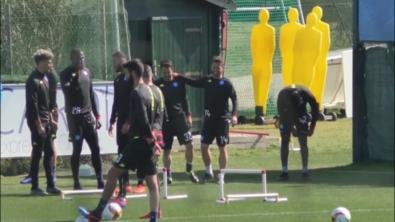 L'Atletico Madrid pensa a Mertens per rafforzare l'attacco