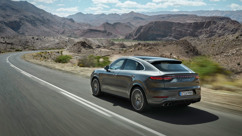 Porsche Cayenne Coupé: la 911 ispira il nuovo SUV