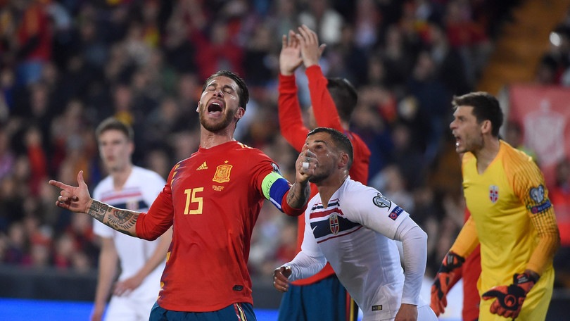 Euro 2020: buona la prima per Bosnia e Grecia. Spagna ok