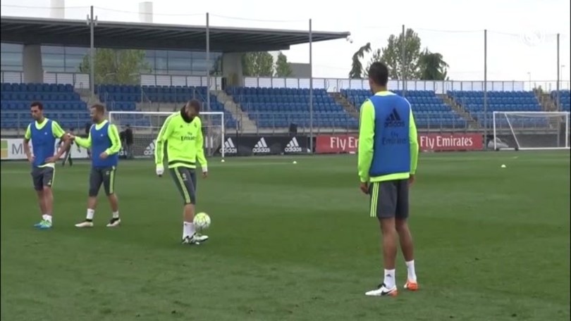 Cristiano Ronaldo vorrebbe portare Varane alla Juventus