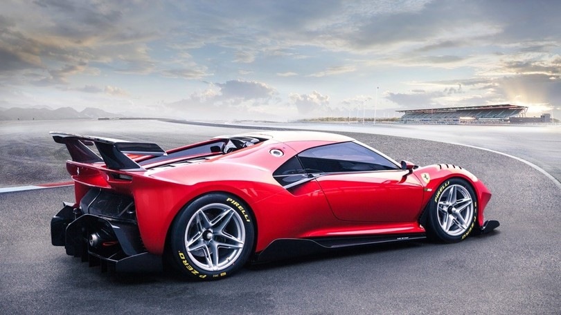 Ferrari P80/C: foto