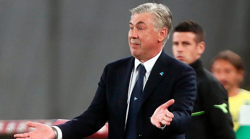 Napoli, Ancelotti: «Insigne non ha lesioni, solo una contrattura»