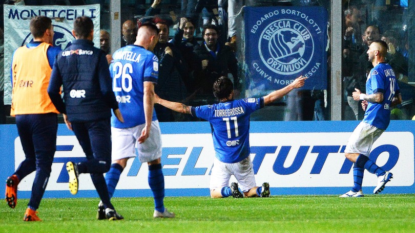 Serie B Brescia-Venezia 2-0. Rondinelle di nuovo sole al comando