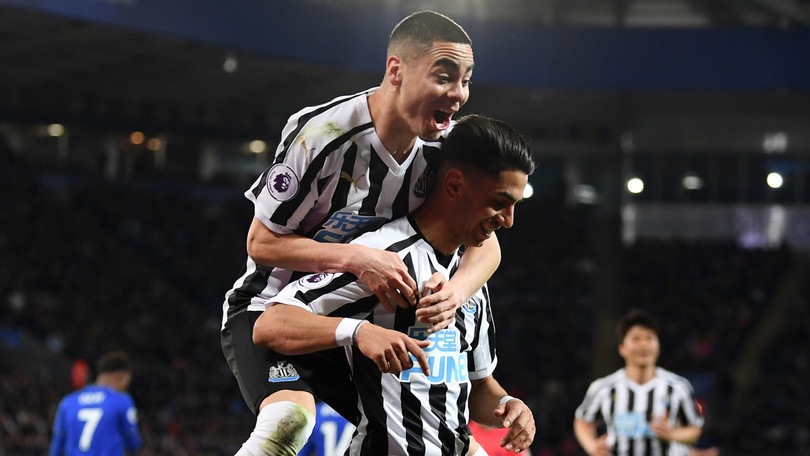Premier League, il Newcastle passa a Leicester: salvezza vicina per Benitez