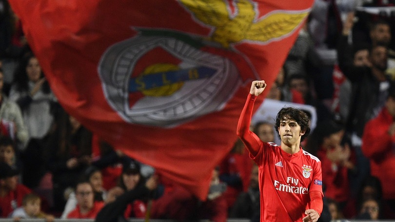 A Bola: «Benfica, contratto milionario per blindare Joao Felix»