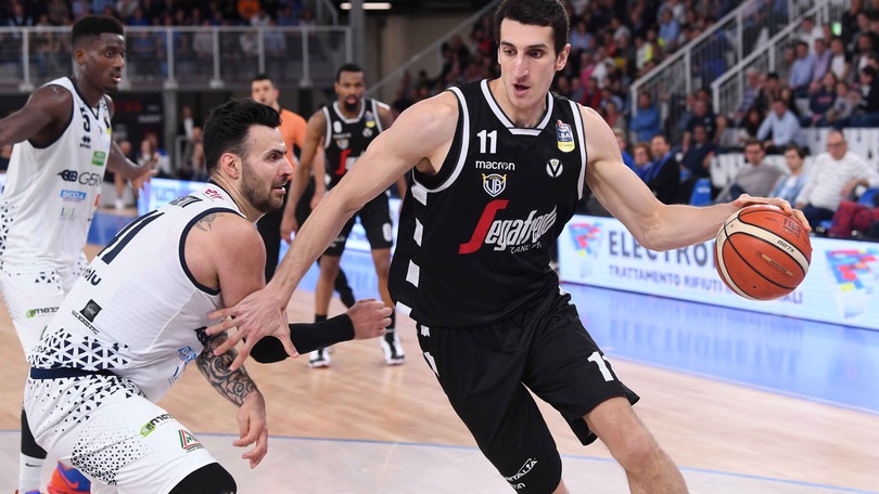 Basket, Serie A: Brescia vince sulla sirena