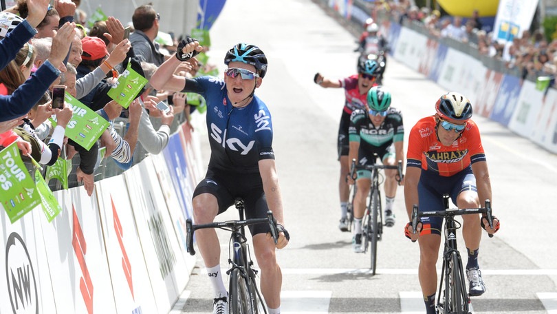 Tour of the Alps, quarta tappa: Hart batte in volata Nibali