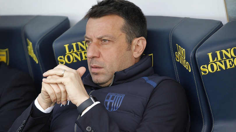 Serie A Parma, D'Aversa: «Sfido chiunque a fare parte di stagione senza centravanti»