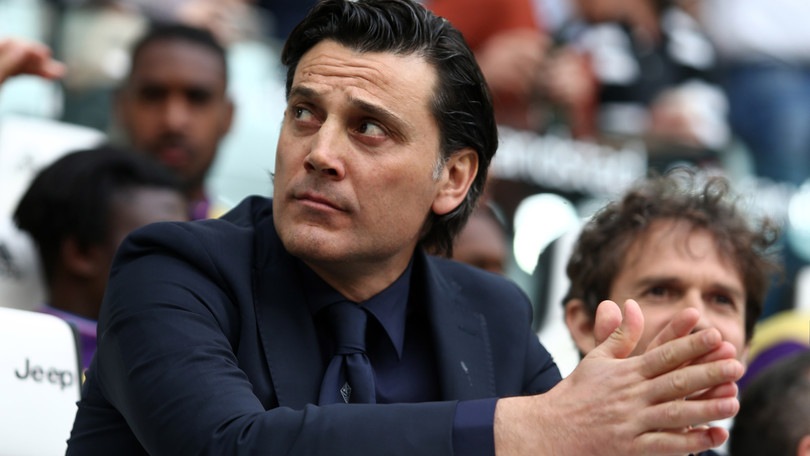 Serie A Fiorentina, Montella: «Vinciamo per l'onore, servirà sacrificio»