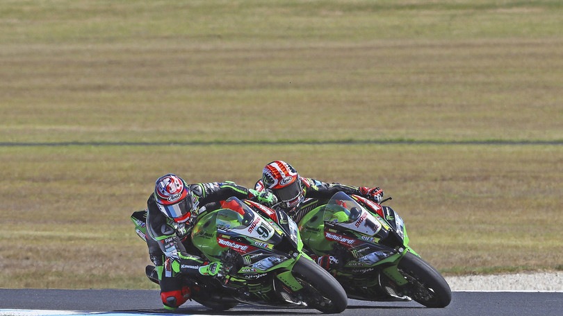 SuperBike, Imola: nelle libere dominio per Rea