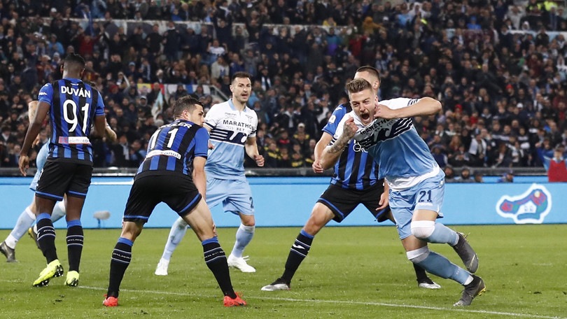 Milinkovic Savic e Correa decidono la Coppa Italia. Trionfo Lazio!