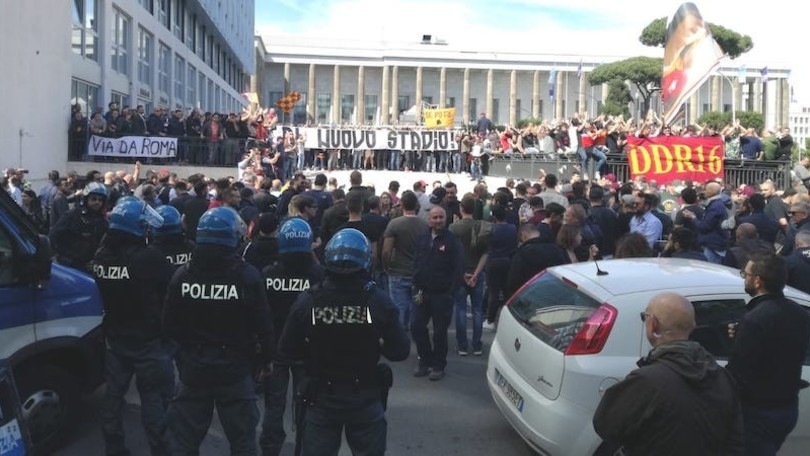 Contestazione Roma: «Dirigenza di cialtroni senza rispetto»