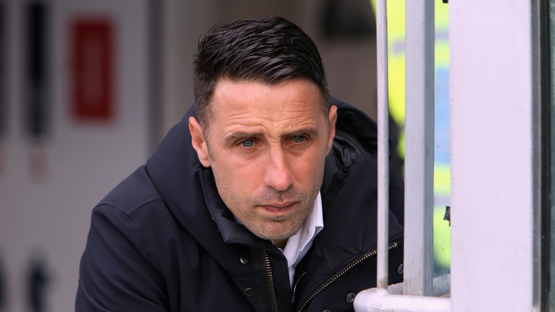 Andrea Cossu entra nell'area tecnica del Cagliari