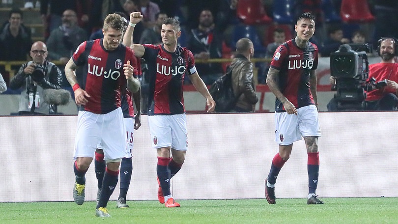 Il Napoli saluta con una sconfitta: festa Bologna al Dall'Ara