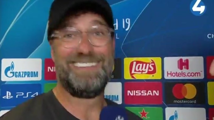 Klopp scatenato canta: io perdo le finali? "Let's talk about sixth, baby"