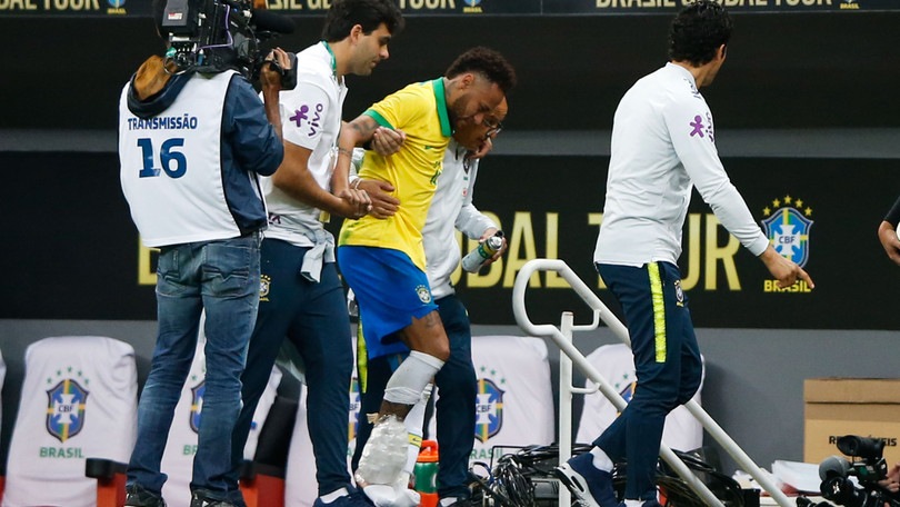 Neymar ko in amichevole: salta la Coppa America con il Brasile