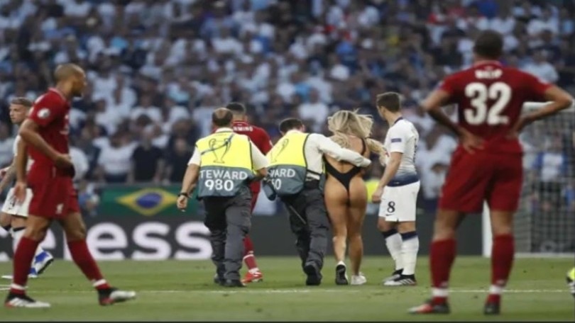 Kinsey Wolanski rivela: "Dei giocatori del Liverpool mi hanno contattata"
