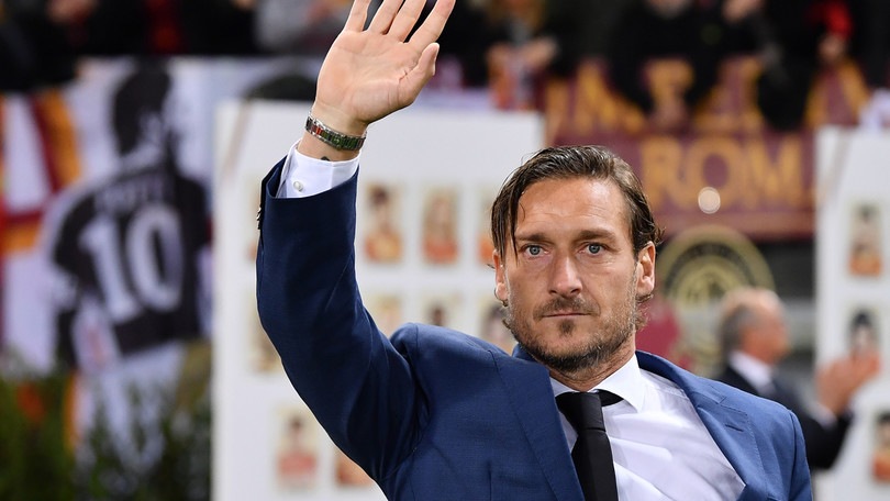 Totti lascia la Roma. Lunedì la conferenza stampa