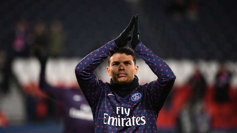 Le Parisien: "Clamoroso Psg, Thiago Silva in vendita!"