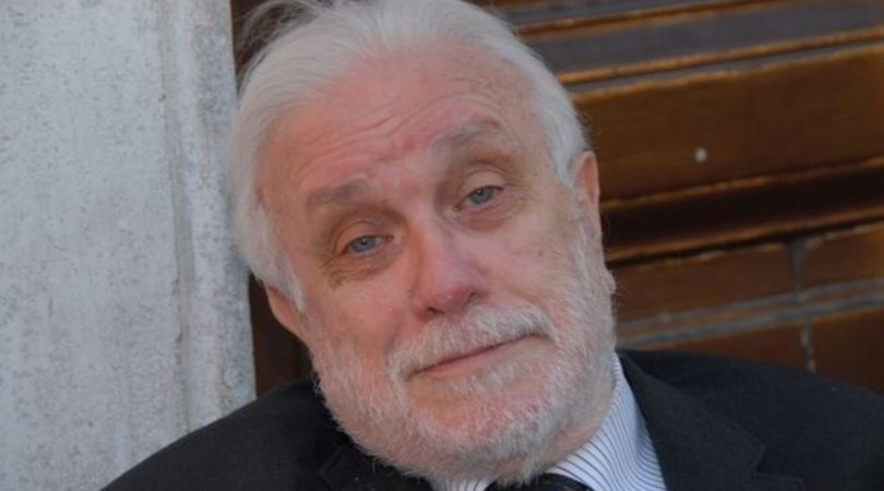 De Crescenzo morto a Roma: lo scrittore e regista aveva 90 anni