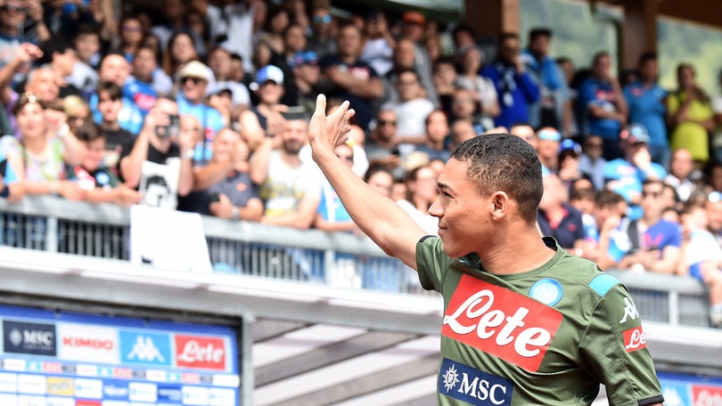 Napoli, ufficiale: Vinicius ceduto al Benfica