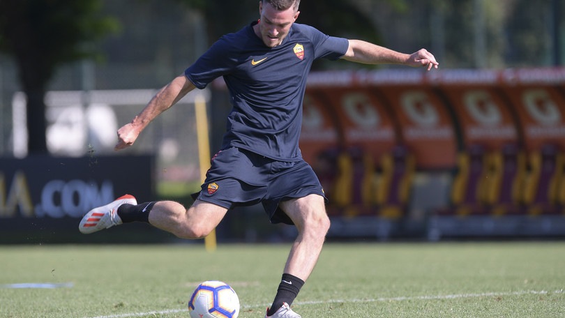 Roma, Veretout: "Mi ha convinto Fonseca. L'obiettivo è andare in Champions"