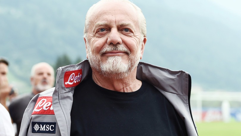 Napoli, De Laurentiis sfida la Juve: "In due anni vinciamo in Italia ed Europa"