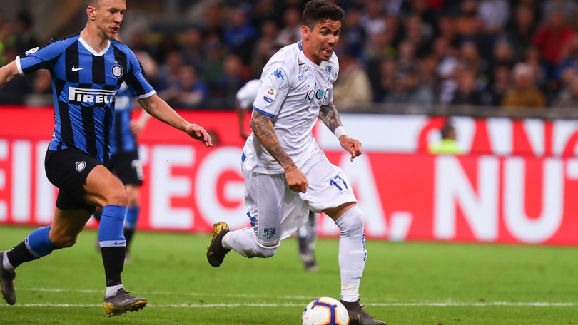 Lecce, arriva Farias dal Cagliari