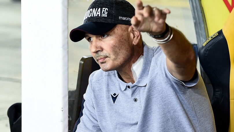 Bologna, Mihajlovic sarà in panchina contro la Lazio