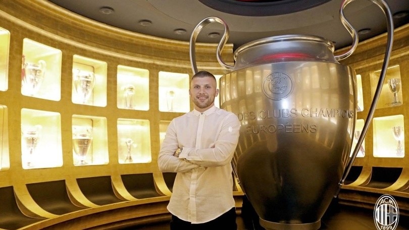 Milan, Boban: "Rebic? Sa fare diversi ruoli, felici che sia con noi"
