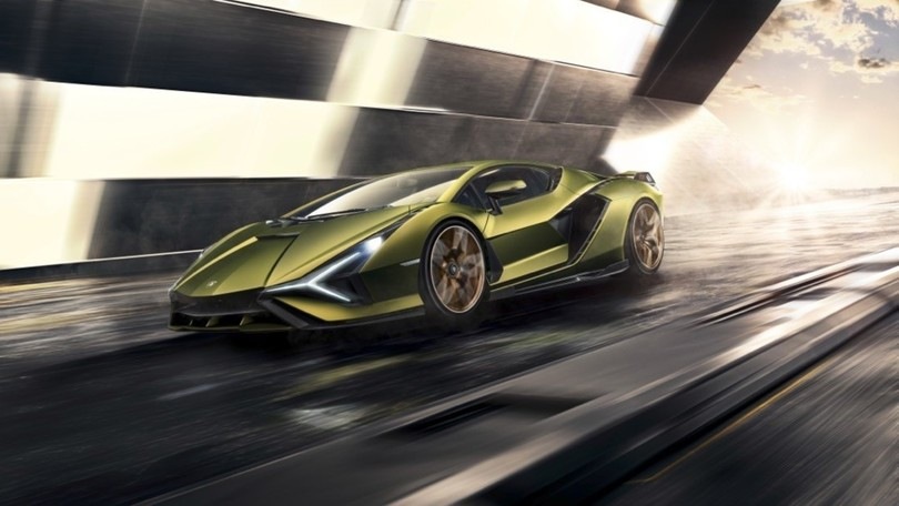 Lamborghini Sián, l'ibrida stupisce già