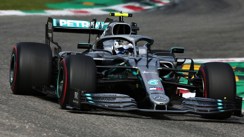 Bottas: "Leclerc impossibile da superare"