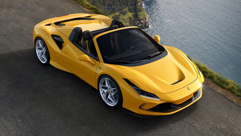Ferrari F8 Spider, una "scoperta" da brividi