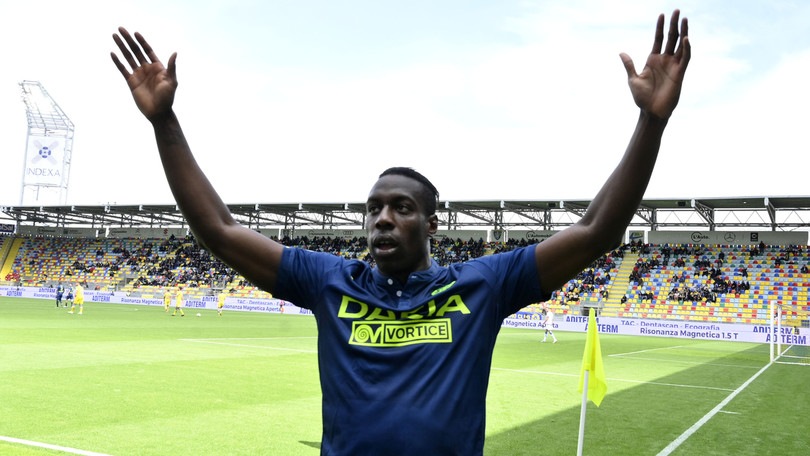 Udinese, la gioia di Okaka: "Tante richieste, ma volevo solo tornare qui"