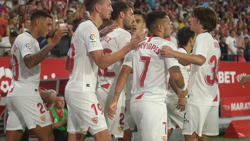 Liga: Siviglia in vetta alla classifica, Alaves battuto 1-0